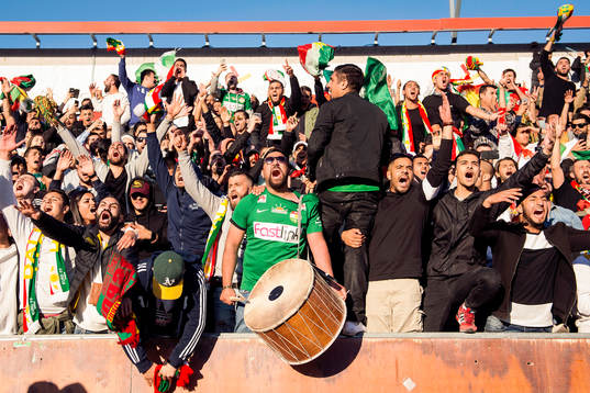 Dalkurds supportrar jublar