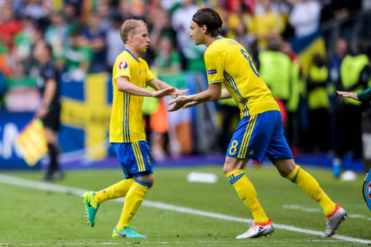 Sveriges Emil Forsberg byts ut till förmån för Albin