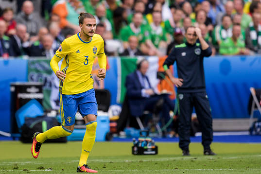 Sveriges Erik Johansson i fotbollsmatchen mellan Irland och