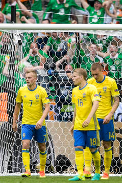 Sveriges Sebastian Larsson, Oscar Lewicki och Victor