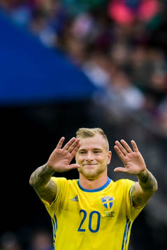 Sveriges John Guidetti i fotbollsmatchen mellan Irland och