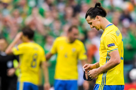 Sveriges Zlatan Ibrahimovic deppar