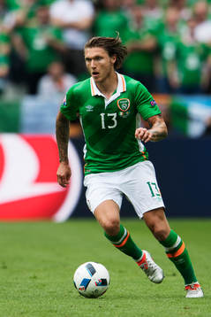 Irlands Jeff Hendrick i fotbollsmatchen mellan Irland och