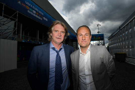Sveriges Televisions kommentatorer Glenn Strömberg och