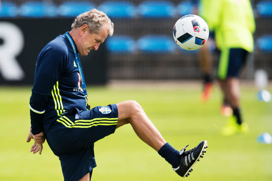Förbundskapten Erik Hamrén på Sveriges fotbollslandslags