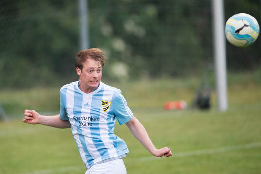 IFK Hässleholms Axel Harletun i matchen i DM mellan