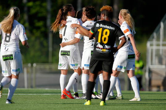Rosengårds Marta jublar