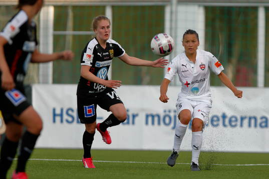 Umeås Hanna Sandström och Rosengårds Alexandra Lowe