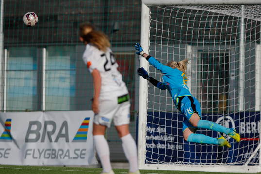 Umeås målvakt Malin Reuterwall