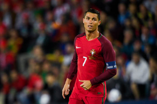 Portugals Cristiano Ronaldo deppar