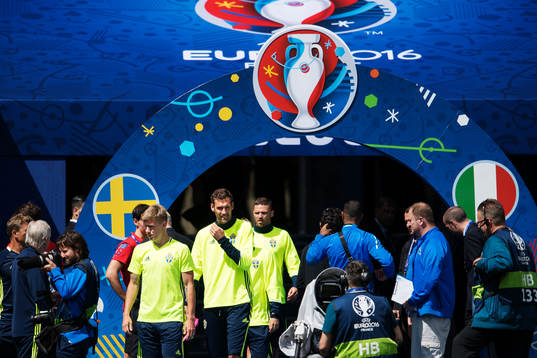 Pontus Wernbloom, Andreas Isaksson och Marcus Berg kommer