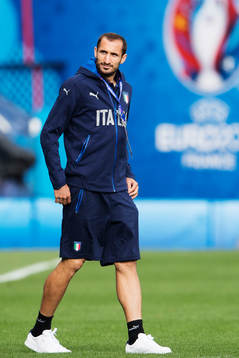 Giorgio Chiellini på Italiens fotbollslandslags träning