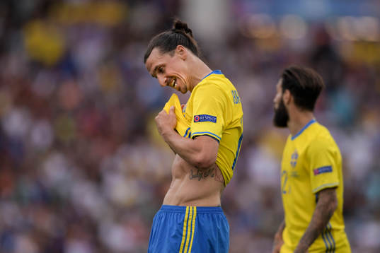 Sveriges Zlatan Ibrahimovic deppar