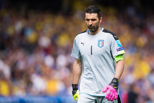 Italiens målvakt Gianluigi Buffon  i fotbollsmatchen
