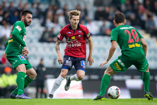 Örgrytes Andreas Östling mot Dalkurds Mirkan Aydin och