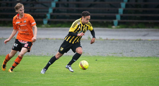 IFK Hässleholms Karim Al-Asi i matchen i division 2 mellan