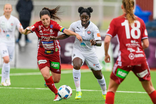 Piteås Josefin Johansson och Rosengårds Anita Asante