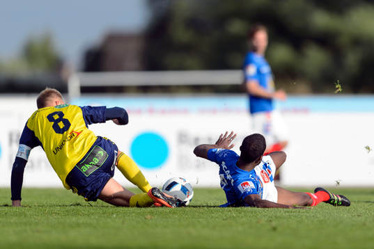 Ängelholms Christian Ljungberg mot Åtvidabergs Ammar Ahmed