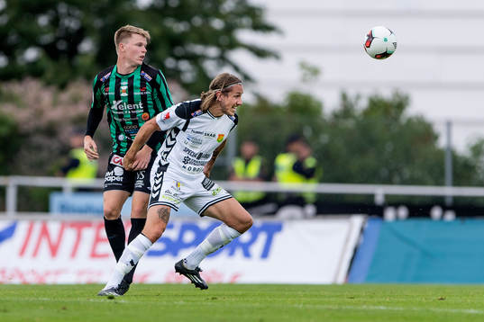 Varbergs Anton Liljenbäck och GAIS David Johannesson