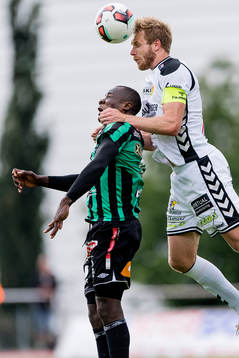 Varbergs Nsima Peter och GAIS Steven Old