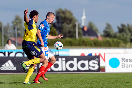 Ängelholms Patrick Dyrestam mot Åtvidabergs Shkodran