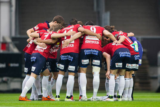 Örgryte samlade innan fotbollsmatchen i Superettan mellan
