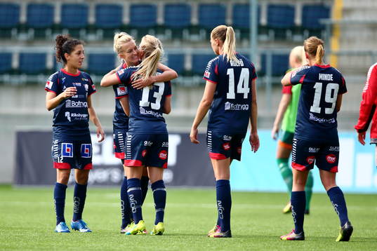 Linköpings Janni Arnth kramar om Tove Almqvist