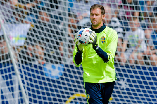 Sveriges målvakt Andreas Isaksson