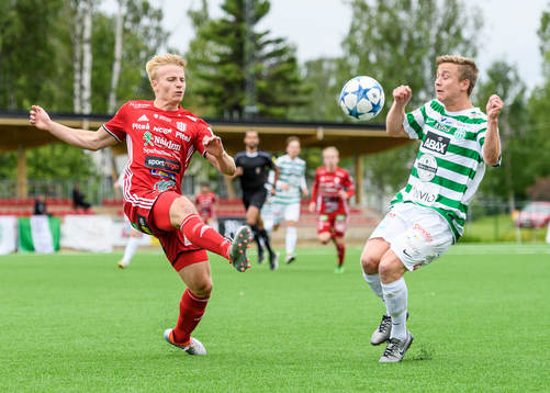 s Henrik Millbert och Västerås Dennis Persson