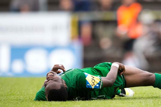 Prespas Kwame Adom Frimpong skadades