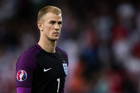 Englands målvakt Joe Hart  i fotbollsmatchen mellan