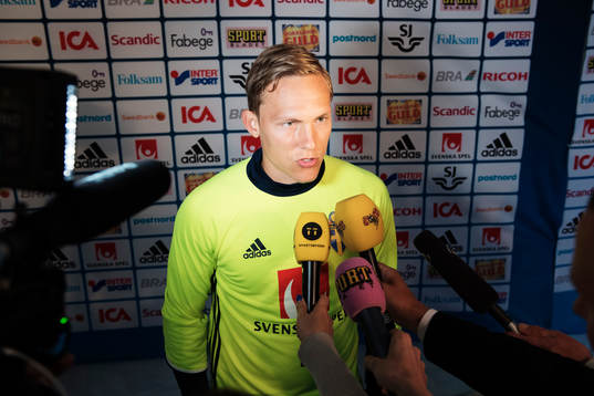 Ludwig Augustinsson i mixed zone