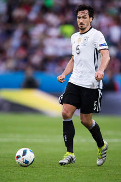 Tysklands Mats Hummels i fotbollsmatchen mellan Nordirland