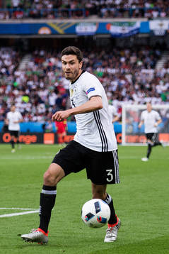 Tysklands Jonas Hector i fotbollsmatchen mellan Nordirland