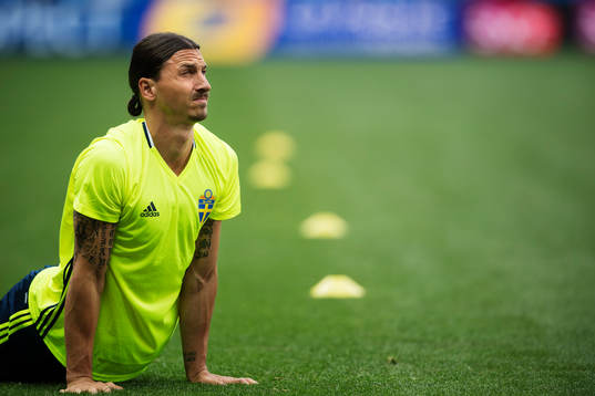 Zlatan Ibrahimovic på Sveriges fotbollslandslags träning