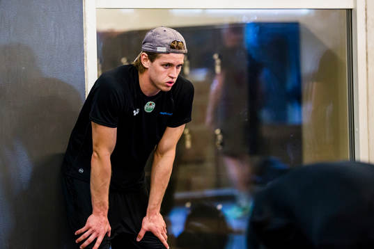 Rögles Philip Magnusson vilar