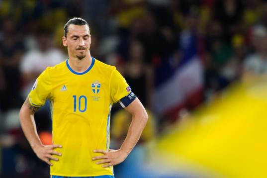 Sveriges Zlatan Ibrahimovic deppar