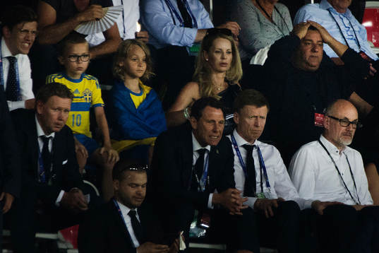 Sveriges Zlatan Ibrahimovic (ej i bild) fru Helena Seger