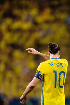 Sveriges Zlatan Ibrahimovic i fotbollsmatchen mellan