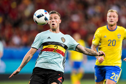 Belgiens Toby Alderweireld i fotbollsmatchen mellan Sverige