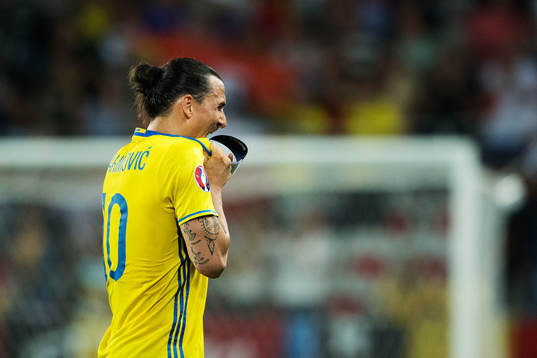 Sveriges Zlatan Ibrahimovic deppar