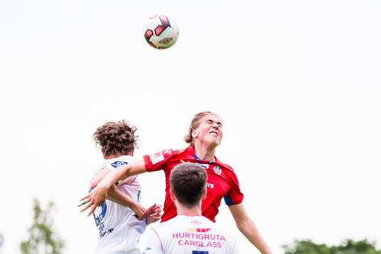 Helsingborgs Lowe Ohlander i nickduell