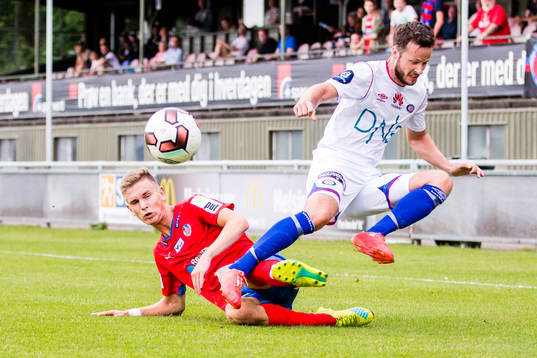 Helsingborgs Charlie Weberg och Vålerengas  Jonathan