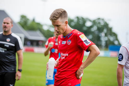 Helsingborgs Charlie Weberg deppar