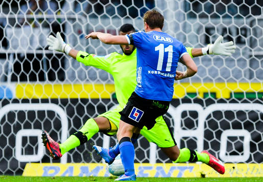 Halmstads Fredrik Olsson gör 4-1