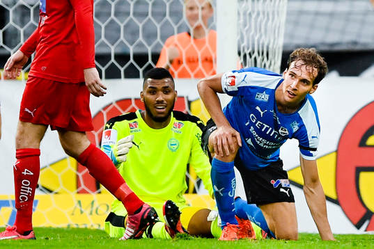 Halmstads Alexander Henningsson jublar