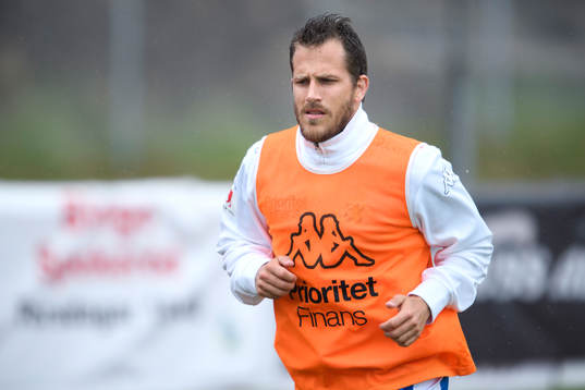 IFK Göteborgs Tobias Hysén värmer upp