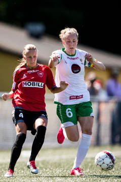 LB07s Elin Björklund och Hammarbys Olga Ekblom