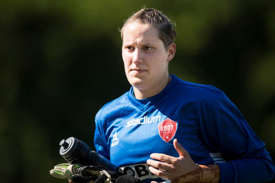 LB07s målvakt Emma Lind
