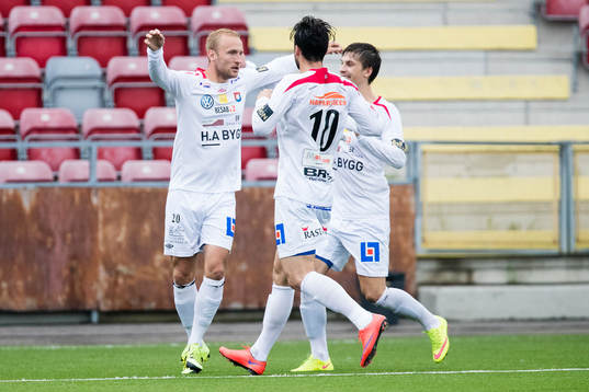 Örgrytes Niklas Klingberg jublar